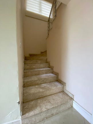 Imagem Casa com 4 Quartos à Venda, 265 m² em Chácara Das Pedras - Porto Alegre Imagem Casa com 4 Quartos à Venda, 265 m² em Chácara Das Pedras - Porto Alegre