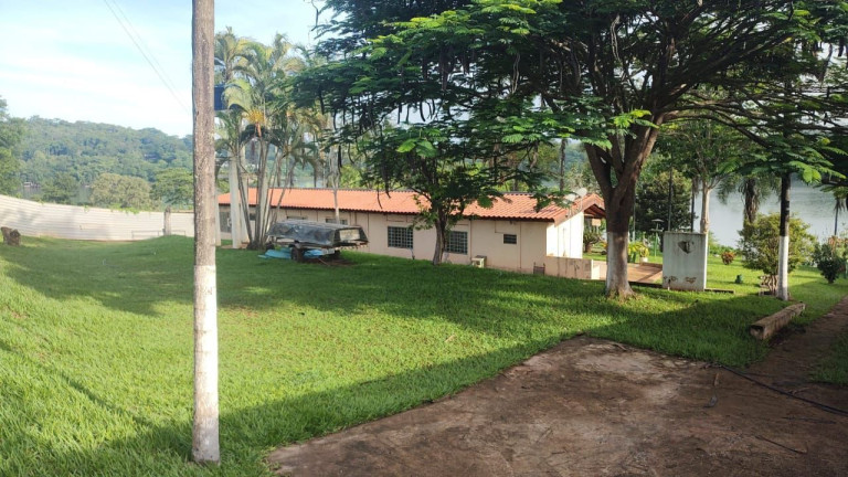 Imagem Imóvel com 5 Quartos à Venda, 7.000 m² em Centro - Uberlândia Imagem Imóvel com 5 Quartos à Venda, 7.000 m² em Centro - Uberlândia