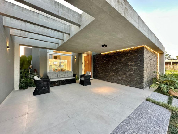 Imagem Casa com 3 Quartos à Venda, 188 m² em Novo Louro - Capao Da Canoa Imagem Casa com 3 Quartos à Venda, 188 m² em Novo Louro - Capao Da Canoa