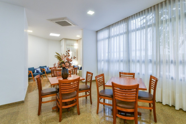 Imagem Imóvel com 4 Quartos à Venda, 200 m² em Moema - São Paulo Imagem Imóvel com 4 Quartos à Venda, 200 m² em Moema - São Paulo