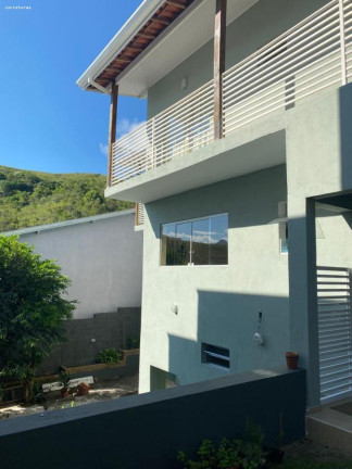 Imagem Sobrado com 4 Quartos à Venda, 305 m² em Portal Da Olaria - São Sebastião Imagem Sobrado com 4 Quartos à Venda, 305 m² em Portal Da Olaria - São Sebastião