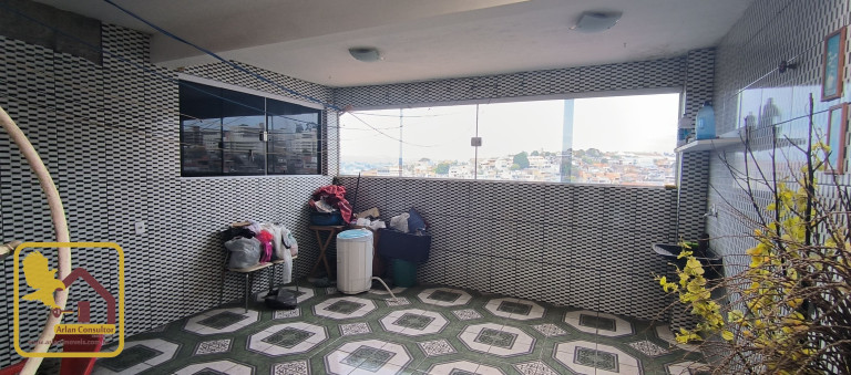 Imagem Casa com 3 Quartos à Venda, 180 m² em Jardim Vassouras - Francisco Morato Imagem Casa com 3 Quartos à Venda, 180 m² em Jardim Vassouras - Francisco Morato