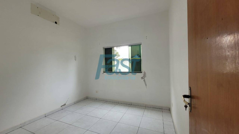 Imagem Casa com 3 Quartos à Venda, 200 m² em Nossa Senhora Aparecida - Cuiabá Imagem Casa com 3 Quartos à Venda, 200 m² em Nossa Senhora Aparecida - Cuiabá