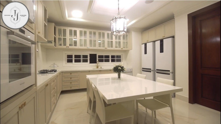Imagem Casa com 4 Quartos para Alugar ou Temporada, 374 m² em Parque Do Jiqui - Parnamirim
