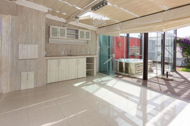 Imagem Casa com 3 Quartos à Venda, 141 m² em Lomba Do Pinheiro - Porto Alegre Imagem Casa com 3 Quartos à Venda, 141 m² em Lomba Do Pinheiro - Porto Alegre