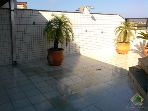 Imagem Apartamento com 4 Quartos à Venda, 140 m² em Centro - Ubatuba
