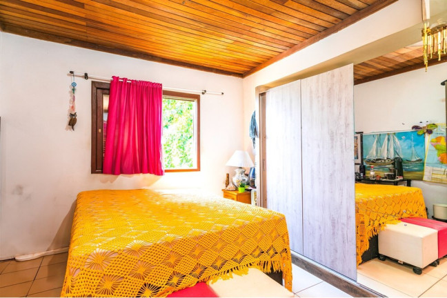 Imagem Casa com 3 Quartos à Venda, 170 m² em Jardim Itu - Porto Alegre Imagem Casa com 3 Quartos à Venda, 170 m² em Jardim Itu - Porto Alegre