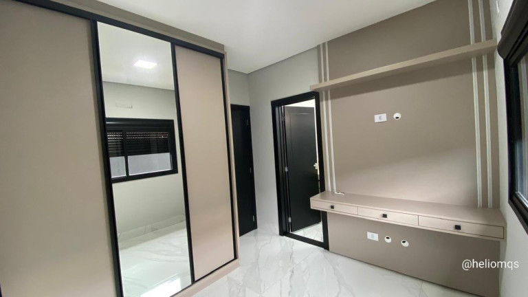 Imagem Sobrado com 5 Quartos à Venda, 256 m² em Residencial Alphaville Iii - Campo Grande