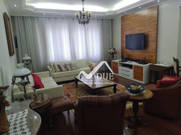 Apartamento com 3 Quartos à Venda, 180 m² em Gonzaga - Santos