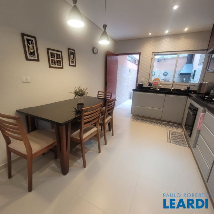 Imagem Sobrado com 3 Quartos à Venda, 144 m² em Jardim Stella - Santo André Imagem Sobrado com 3 Quartos à Venda, 144 m² em Jardim Stella - Santo André