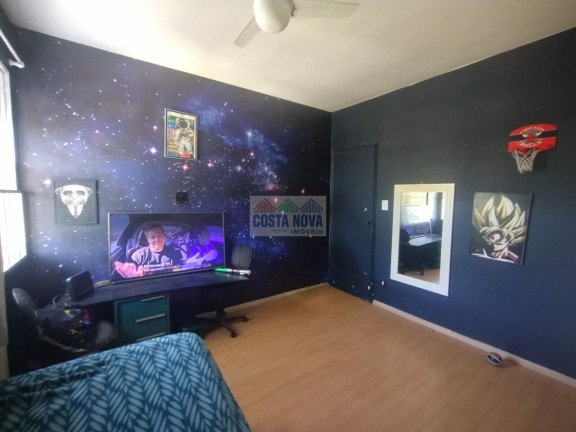 Imagem Apartamento com 4 Quartos à Venda, 133 m²