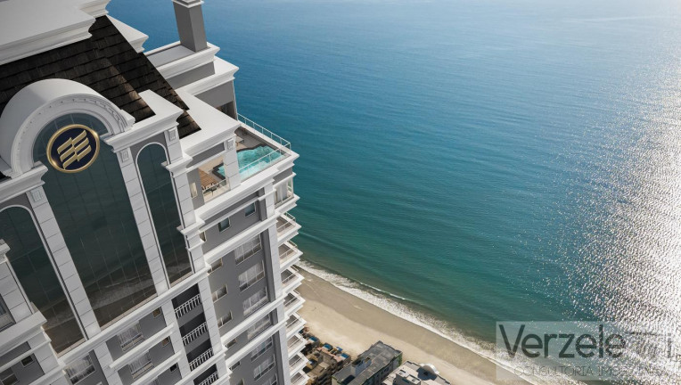 Imóvel com 4 Quartos à Venda, 213 m² em Meia Praia - Itapema