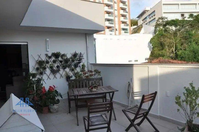 Imagem Cobertura com 3 Quartos à Venda, 176 m² em Pantanal - Florianópolis Imagem Cobertura com 3 Quartos à Venda, 176 m² em Pantanal - Florianópolis