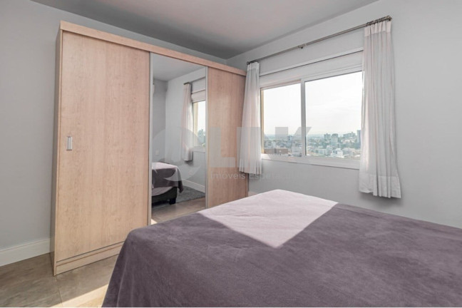 Imagem Apartamento com 3 Quartos à Venda, 70 m² em Passo Da Areia - Porto Alegre
