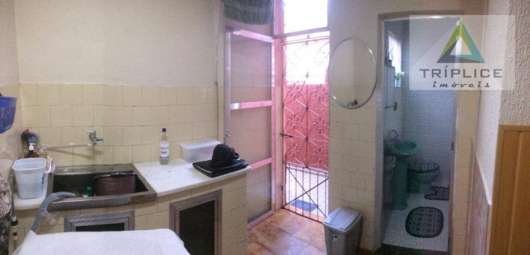 Imagem Casa com 6 Quartos à Venda, 320 m² em Grajaú - Juiz De Fora Imagem Casa com 6 Quartos à Venda, 320 m² em Grajaú - Juiz De Fora