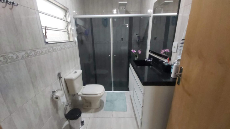Imagem Casa com 3 Quartos à Venda, 242 m² em Helena Maria - Osasco
