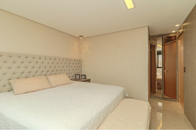 Imagem Imóvel com 3 Quartos à Venda, 103 m² em Passo Da Areia - Porto Alegre Imagem Imóvel com 3 Quartos à Venda, 103 m² em Passo Da Areia - Porto Alegre