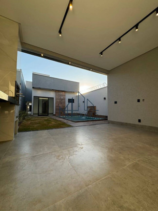 Imagem Casa com 3 Quartos à Venda, 235 m² em Jardim Presidente - Goiânia Imagem Casa com 3 Quartos à Venda, 235 m² em Jardim Presidente - Goiânia
