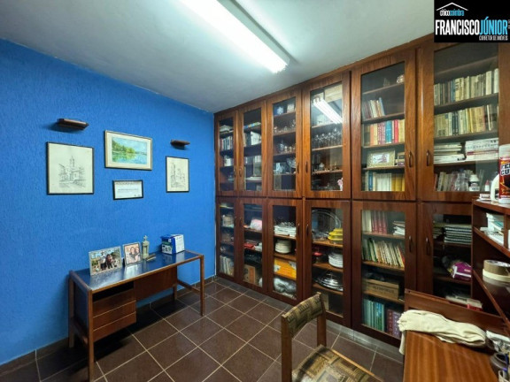 Imagem Casa com 4 Quartos à Venda, 464 m² em Setor Campinas - Goiânia Imagem Casa com 4 Quartos à Venda, 464 m² em Setor Campinas - Goiânia