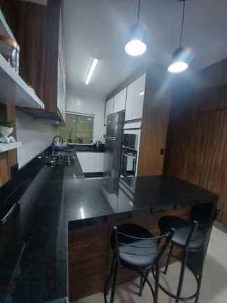 Imagem Sobrado com 2 Quartos à Venda, 115 m² em Vila Humaitá - Santo André