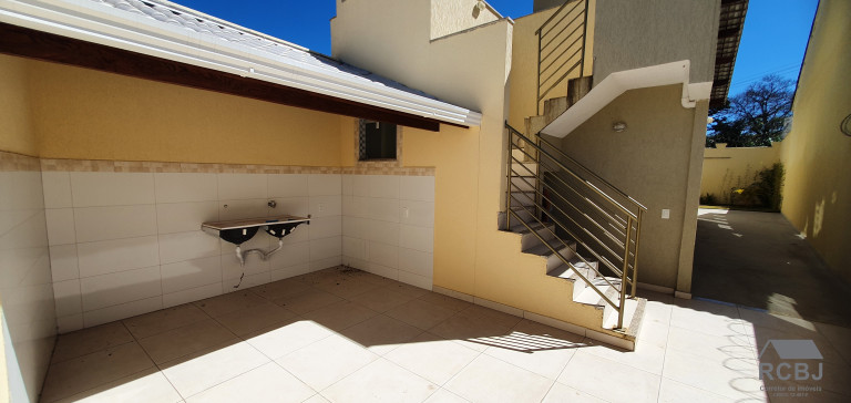 Imagem Casa com 3 Quartos à Venda, em São Pedro - Esmeraldas Imagem Casa com 3 Quartos à Venda, em São Pedro - Esmeraldas