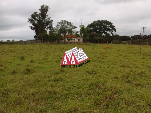 Imagem Imóvel com 3 Quartos à Venda, 484.000 m² em Sarapui - Sarapui Imagem Imóvel com 3 Quartos à Venda, 484.000 m² em Sarapui - Sarapui