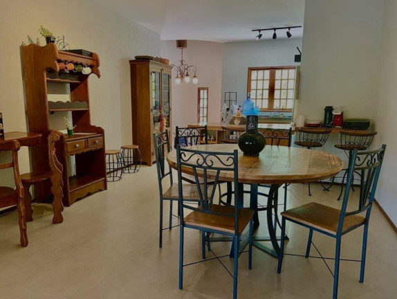 Casa com 4 Quartos à Venda, 350 m² em Quebra Frascos - Teresópolis