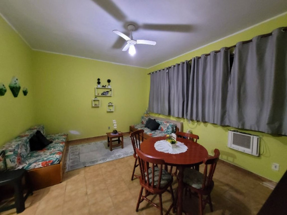 Kitnet com 1 Quarto à Venda, 31 m² em Pitangueiras - Guarujá