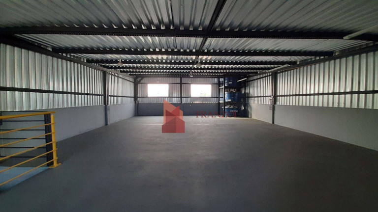 Imagem Galpão para Alugar, 430 m² em São João - Itajaí Imagem Galpão para Alugar, 430 m² em São João - Itajaí