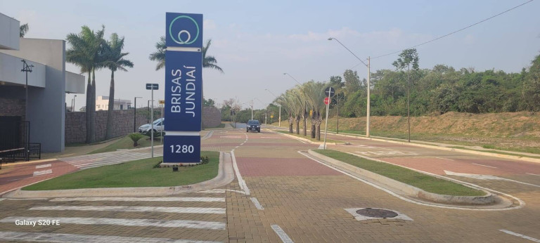 Terreno à Venda, 360 m² em Loteamento Brisas Do Lago - Jundiaí