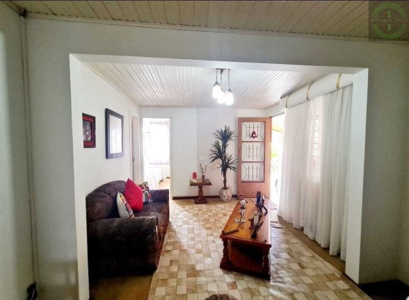 Imagem Casa com 4 Quartos à Venda, 165 m² em Contorno - Ponta Grossa Imagem Casa com 4 Quartos à Venda, 165 m² em Contorno - Ponta Grossa