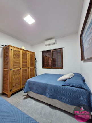 Imagem Casa com 2 Quartos à Venda, 117 m² em Centro - Ubatuba