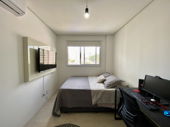 Imagem Apartamento com 3 Quartos à Venda, 136 m² em Barreiros - São José