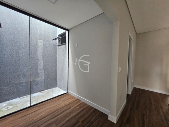Imagem Casa com 3 Quartos à Venda,  em Saguaçu - Joinville
