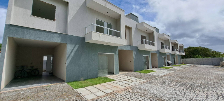 Casa com 3 Quartos à Venda, 120 m² em Vila De Abrantes (abrantes) - Camaçari