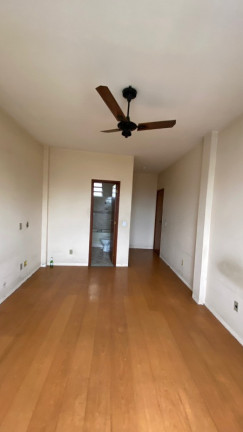 Imagem Casa com 4 Quartos à Venda, 225 m² em Bento Ribeiro - Rio De Janeiro Imagem Casa com 4 Quartos à Venda, 225 m² em Bento Ribeiro - Rio De Janeiro