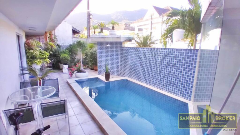 Imagem Casa com 4 Quartos à Venda,  em Vargem Pequena - Rio De Janeiro