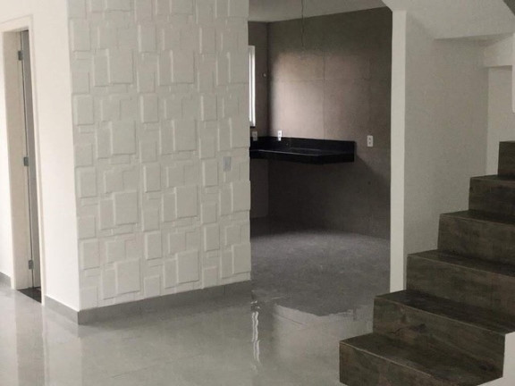 Imagem Casa com 3 Quartos à Venda, 140 m² em Serra Grande - Niterói Imagem Casa com 3 Quartos à Venda, 140 m² em Serra Grande - Niterói