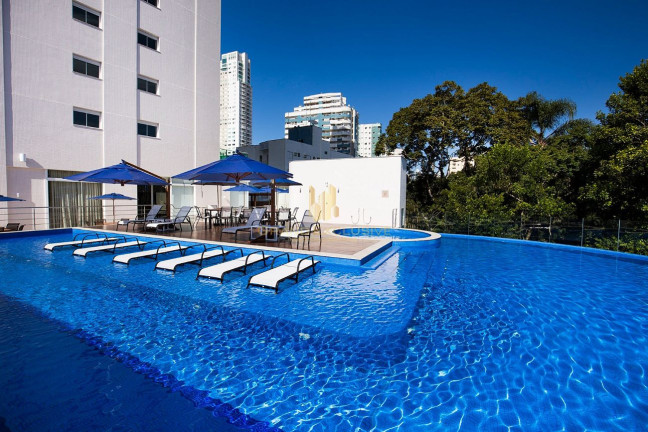 Imagem Apartamento com 4 Quartos à Venda, 228 m² em Pioneiros - Balneário Camboriú