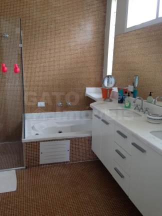 Imagem Casa com 4 Quartos à Venda, 300 m² em Alphaville - Santana De Parnaíba Imagem Casa com 4 Quartos à Venda, 300 m² em Alphaville - Santana De Parnaíba