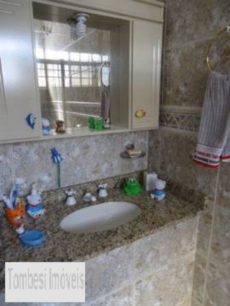 Imagem Sobrado com 3 Quartos à Venda, 150 m² em Jardim Itu - Porto Alegre