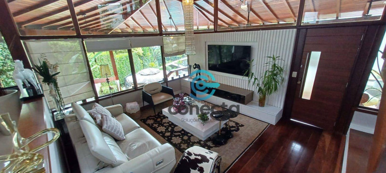 Imagem Casa com 3 Quartos à Venda, 350 m² em Itaipu - Niterói Imagem Casa com 3 Quartos à Venda, 350 m² em Itaipu - Niterói
