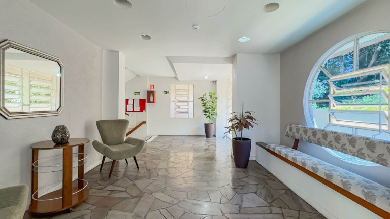 Imagem Imóvel com 1 Quarto à Venda,  em Passo Da Areia - Porto Alegre