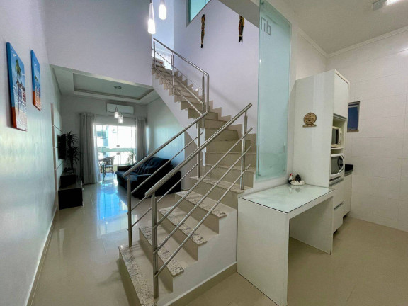 Imagem Apartamento com 3 Quartos para Temporada, em Mariscal - Bombinhas Imagem Apartamento com 3 Quartos para Temporada, em Mariscal - Bombinhas