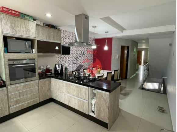 Imagem Sobrado com 3 Quartos à Venda, 250 m² em Vila Assunção - Santo André Imagem Sobrado com 3 Quartos à Venda, 250 m² em Vila Assunção - Santo André