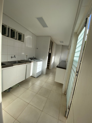 Imagem Casa com 5 Quartos à Venda, 355 m² em Gurupi - Teresina Imagem Casa com 5 Quartos à Venda, 355 m² em Gurupi - Teresina