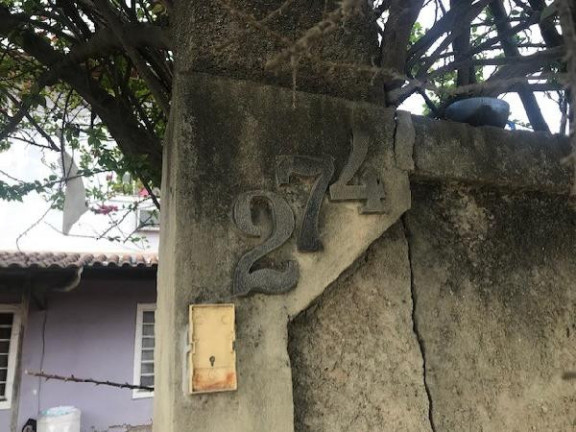 Casa com 3 Quartos à Venda, 102 m² em Barracao - Sao Goncalo