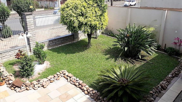 Imagem Sobrado com 3 Quartos à Venda, 411 m² em Igara - Canoas Imagem Sobrado com 3 Quartos à Venda, 411 m² em Igara - Canoas