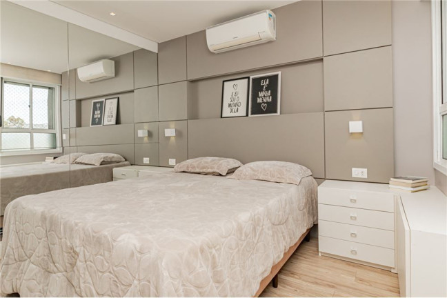 Imagem Imóvel com 3 Quartos à Venda, em Sarandi - Porto Alegre Imagem Imóvel com 3 Quartos à Venda, em Sarandi - Porto Alegre