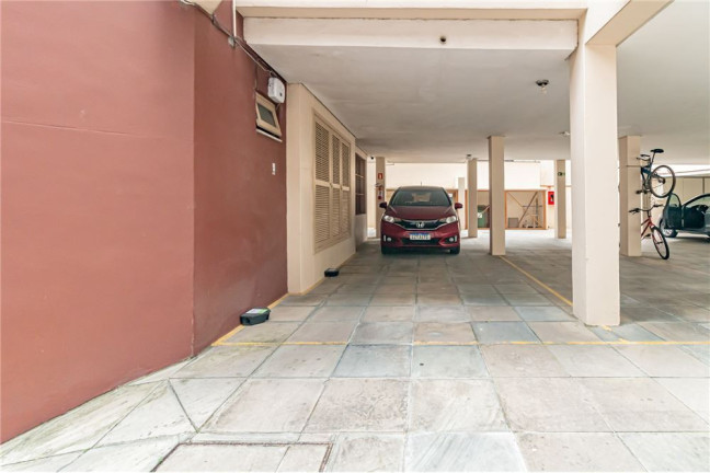 Imagem Imóvel com 3 Quartos à Venda, em Bela Vista - Porto Alegre Imagem Imóvel com 3 Quartos à Venda, em Bela Vista - Porto Alegre